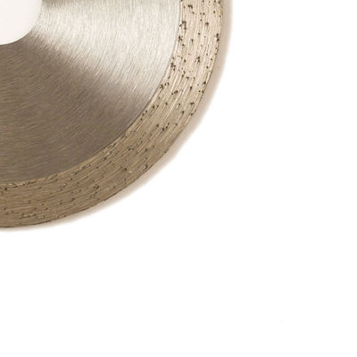 105×1.2×20MM 4 avancent Rim Diamond Blade For Tile Masonry petit à petit continu