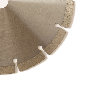 La presse froide 8inch 200×1.6/2.2×10×22.23mm×14T a segmenté Diamond Blade For General Purpose, la pierre et le béton