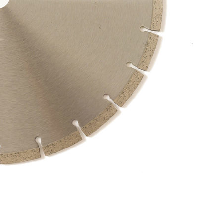 Presse chaude	350×2.2/3.2×10×25.4×24T a aggloméré le diamant segmenté pour la lame	Granit, marbre, béton et brique