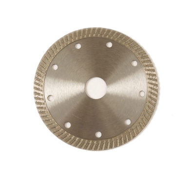Corps en acier de haute qualité de Diamond Blade 65Mn de porcelaine de la presse chaude 5inch “125×1.2/2.0×10×22.23mm avec la longue vie de coupure