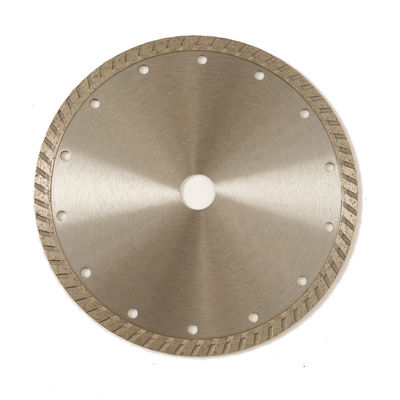 Corps en acier chaud de haute qualité de Diamond Blade 65Mn de porcelaine de la presse 8inch “200×1.6/2.6×10×22.23mm avec la longue vie de coupure