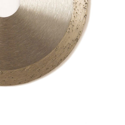 Presse chaude 4.5inch 115×1.2/1.8×10×22.23mm Diamond Tile Saw Blades For d'usage universel, en céramique, de marbre et concret