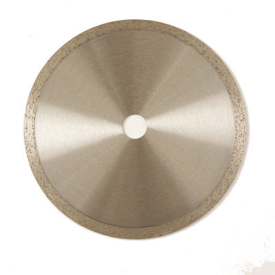 200mmx22.23mm 8 avancent Rim Diamond Blade For Masonry petit à petit continu