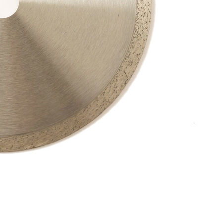 200mmx22.23mm 8 avancent Rim Diamond Blade For Masonry petit à petit continu