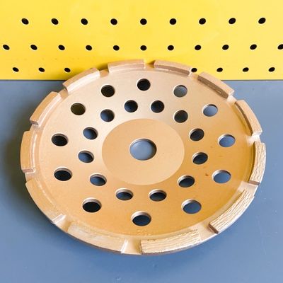Le laser de l'usine 9inch a soudé la roue de 230mm Diamond Single Row Grinding Cup pour concret, pierre, matériaux de construction durs