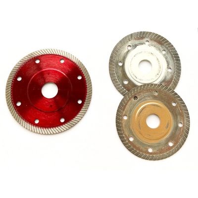 Diamond Blade Hot Press en céramique 4inch 105x0.8/1.2x8x20mm pour d'usage universel, en céramique, brique