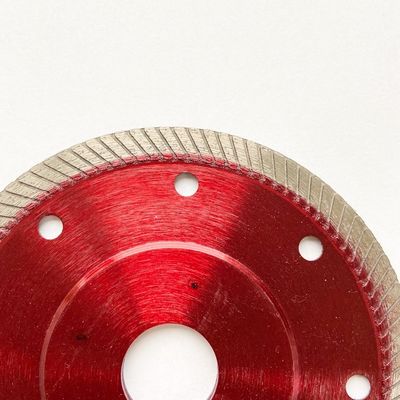 Diamond Blade Hot Press en céramique 4inch 105x0.8/1.2x8x20mm pour d'usage universel, en céramique, brique