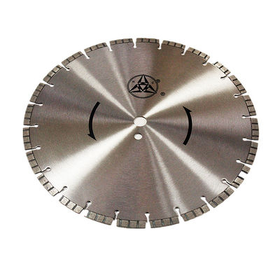 350×3.2/2.2×10×25.4×24T Huachang 14' la vie sèche concrète de Diamond Saw Blade With Long de coupe de granit soudée par laser