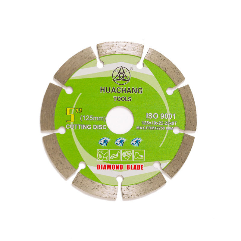 La presse froide 5inch 125×1.2/1.8×10×22.23×9T a segmenté Diamond Blade For General Purpose, la pierre et le béton