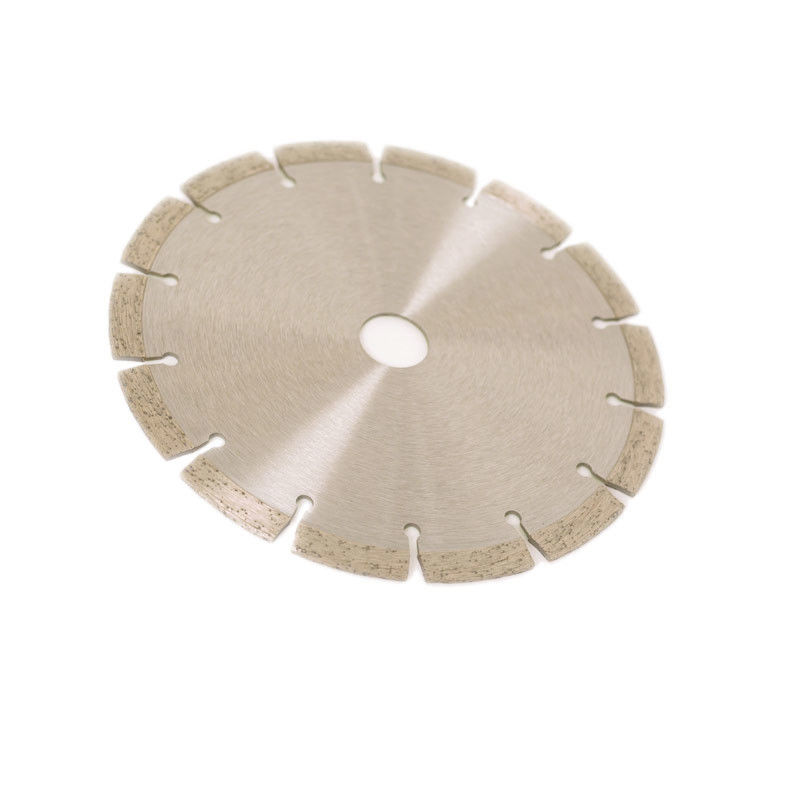 Diamond Blade Cold Press segmenté 7inch 180×1.6/2.2×10×22.23×14T pour l'usage universel, la pierre et le béton