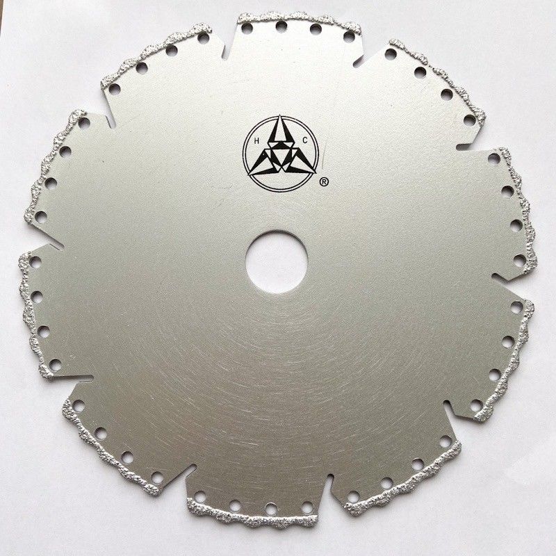 Le vide de haute qualité de 5inch 125×1.4/2.4×8×9T×22.23mm a soudé le marbre en plastique en céramique de pierre de Diamond Grinding Cutting Disc For