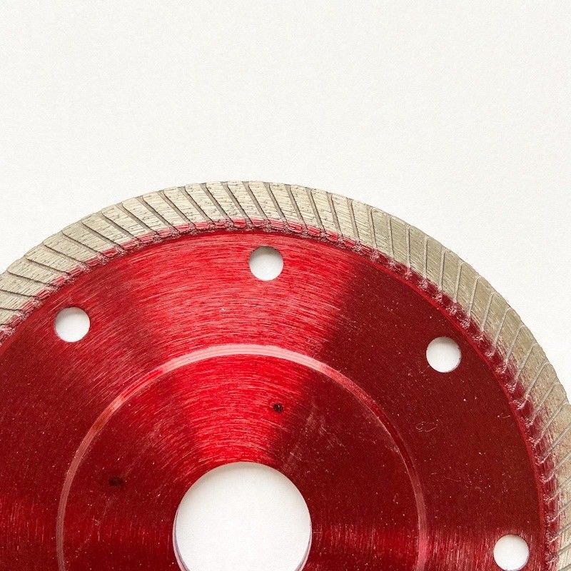But en céramique chaud de la presse 4.5inch 115x0.8/1.2x8x22.23mm Diamond Saw Blade For General de HUACHANG