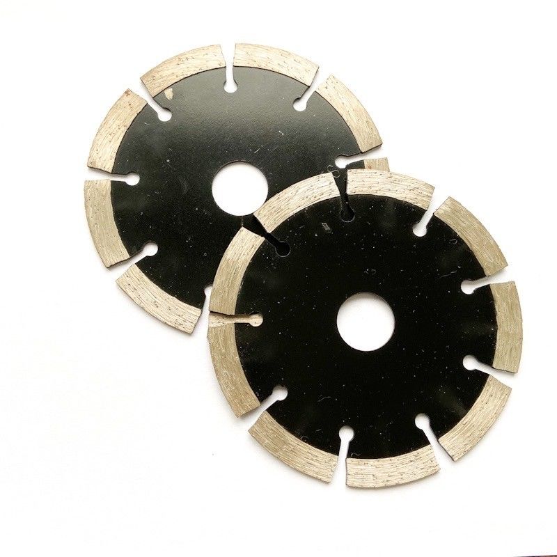 125×2.2/1.8×10×10T de haute qualité Huachang 5&quot; la vie sèche concrète de Diamond Saw Blade With Long de coupe de granit soudée par laser